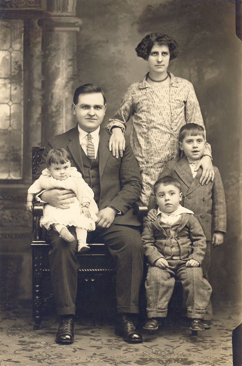 John R.Ristenbatt and Mary Katherine Lutz and children